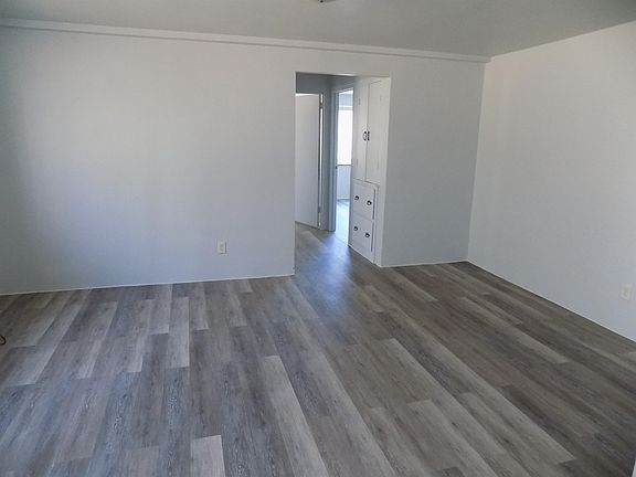 3rd image of 310 N Mercer St APT 11