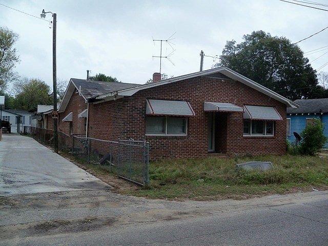 2nd image of 408 Jamison Ave