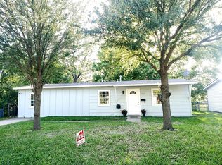 903 Jardin Dr, Mesquite, TX 75149