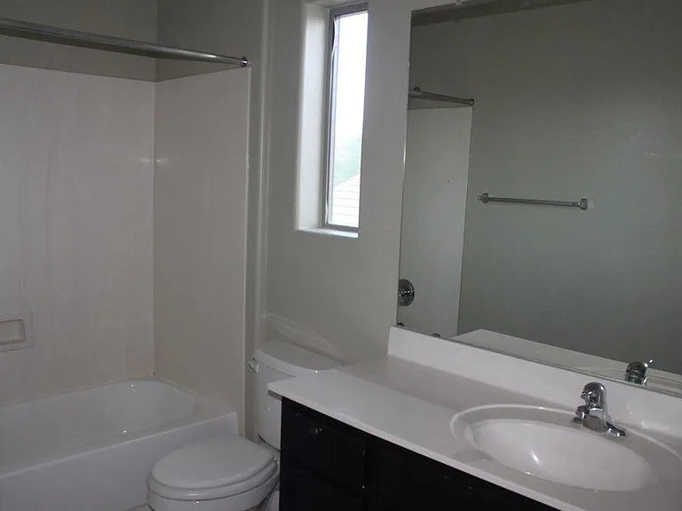 2012 S 85th Ln — Photo 16