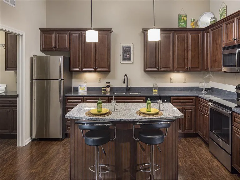 Village at Aspen Place — Photo 18