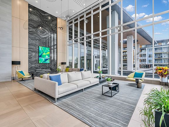 3rd image of 657 Whiting Way #1201