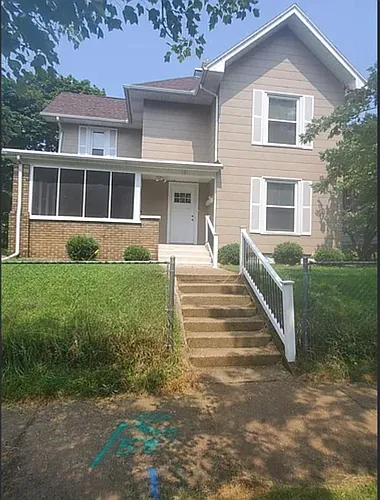 101 Dean St NE Photo 1