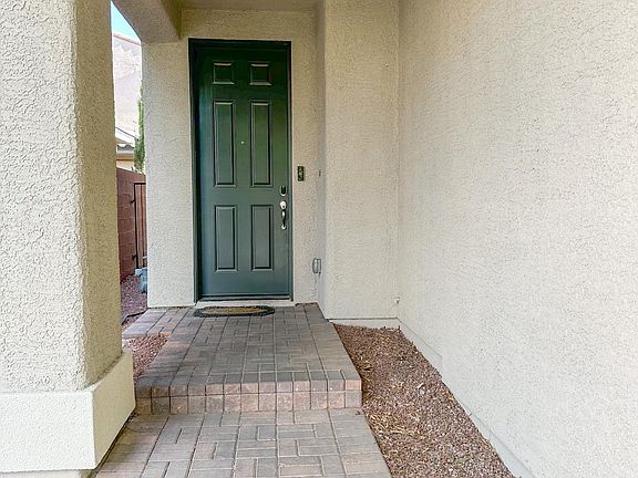 3rd image of 10237 Mayflower Bay Ave