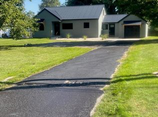 3958 N M 52, Owosso, MI 48867