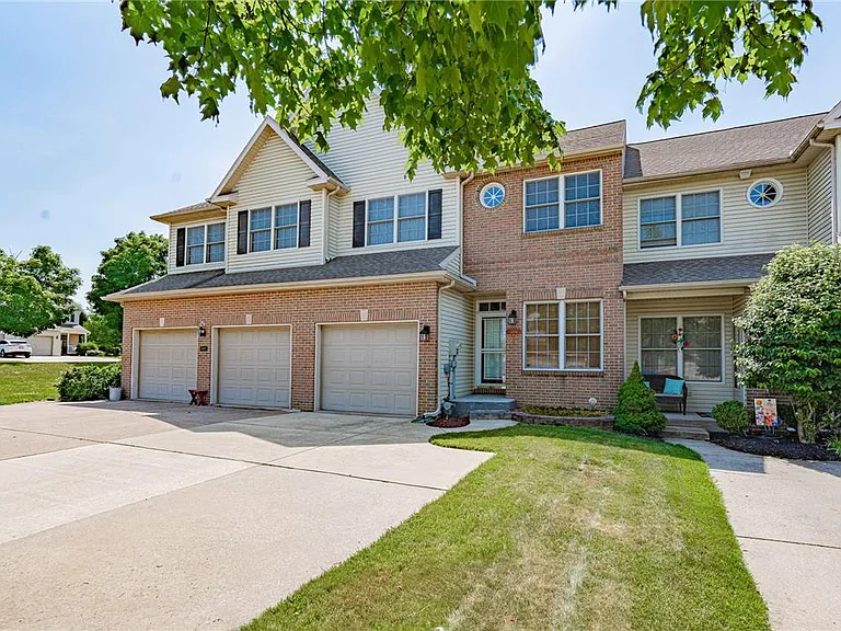 6608 Mine Dr — Photo 3