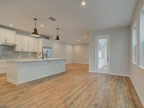 The Dunstan - Kitchen