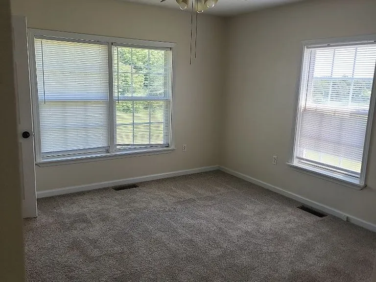 515 Willis Martin Rd — Photo 11