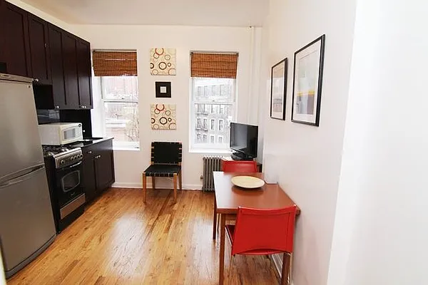 Rented by Compass | media 13
