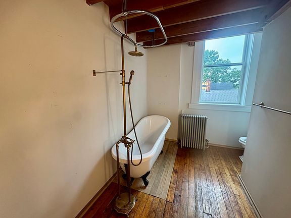 5th image of 2672 W 14th St #5