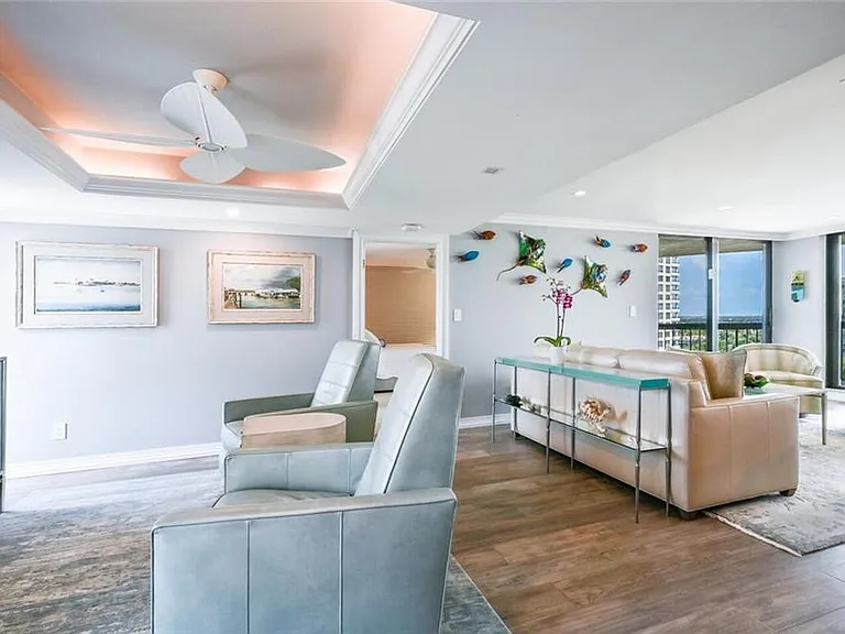 4551 Gulf Shore Blvd N #1406 — Photo 10