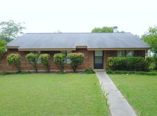 2922 Big Ben Ln, Garland, TX 75044