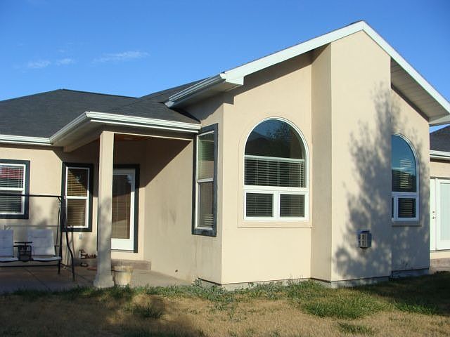 2nd image of 3801 Lone Tree Ln