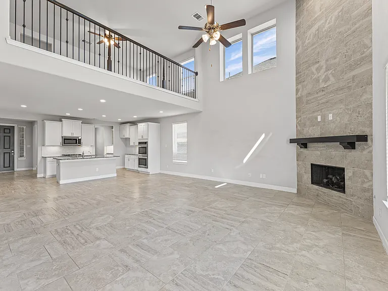 1015 Pink Lily Ln — Photo 11