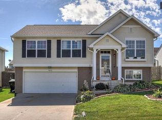 16135 Briar St, Omaha, NE 68136