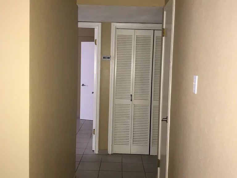 106 S Bryan Rd — Photo 6
