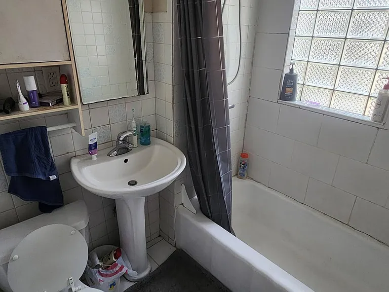 1322 5th St NE #2 — Photo 7