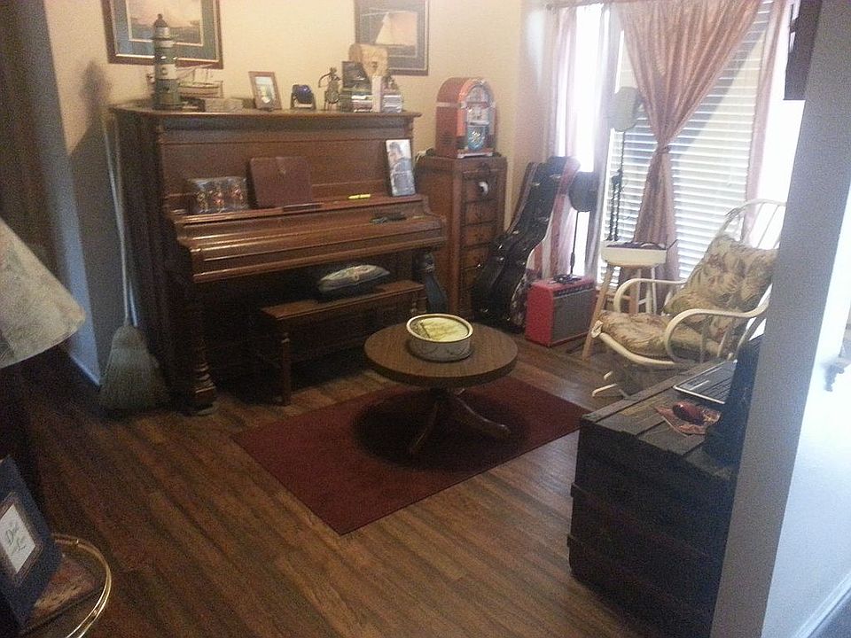 1st image of 8020 Tulane Dr