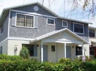 10485 NW 6th St, Pembroke Pines, FL 33026