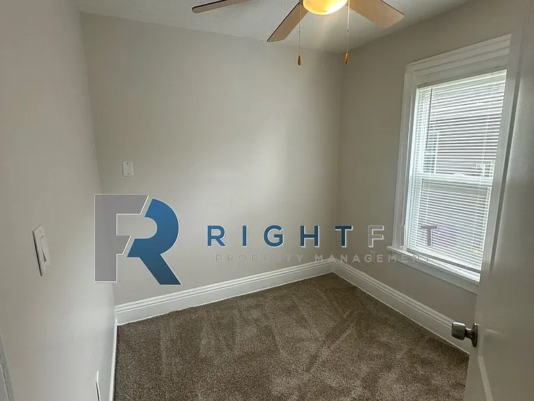 1213 Pine St #1215 — Photo 6