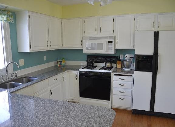 2nd image of 14328 Park Ave S