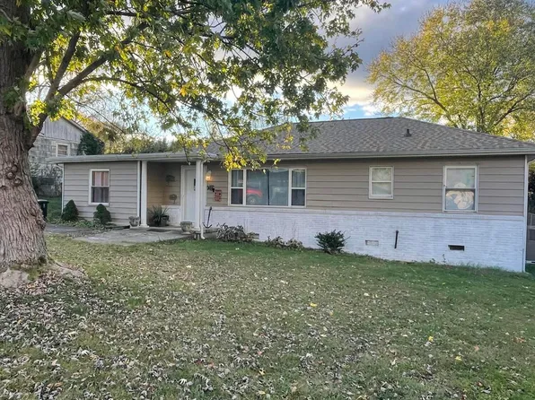635 Sunview Dr, Athens, TN 37303