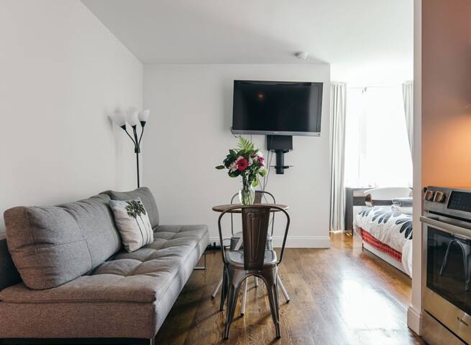 1st image of 954 Bergen St APT 6A