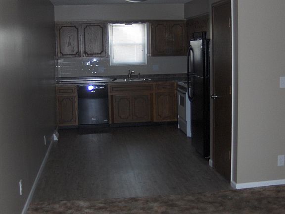 Open kitchen to living room.