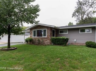 3425 57th St, Des Moines, IA 50310