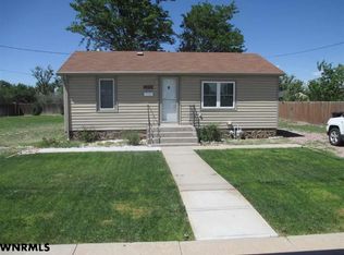 1309 E 10th St, Scottsbluff, NE 69361