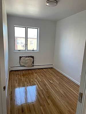 3rd image of 8844 24th Ave #2L