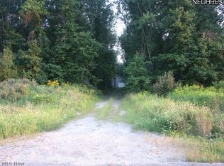 Law Rd, Grafton, OH 44044