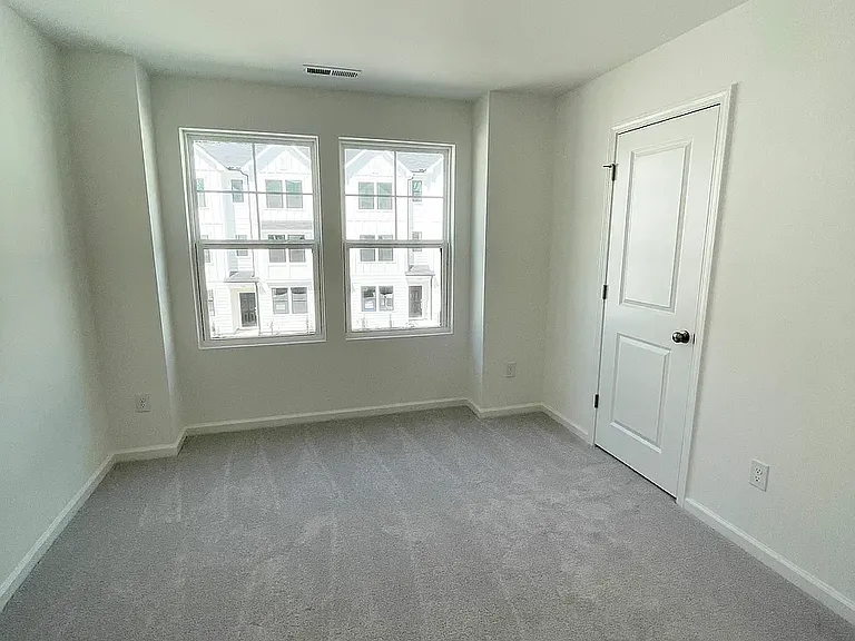 1526 Crescent Townes Way — Photo 12