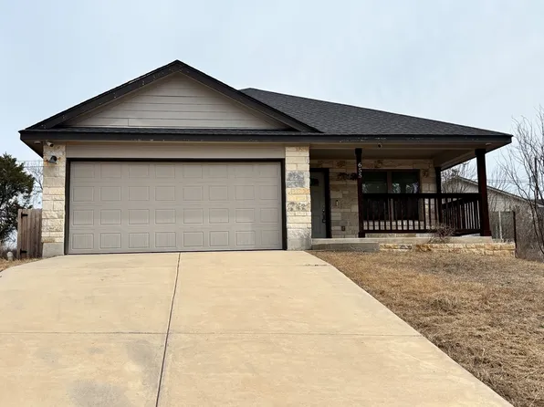 655 Oak Ln, Cottonwood Shores, TX 78657