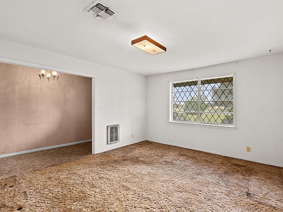 4th image of 8218 Avenue M
