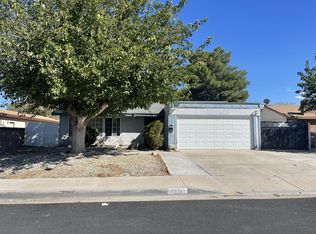 44042 Gingham Ave, Lancaster, CA 93535