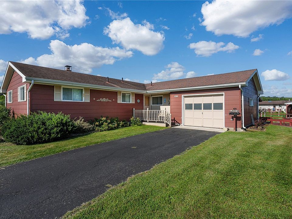1st image of 36073 Christine Boulevard