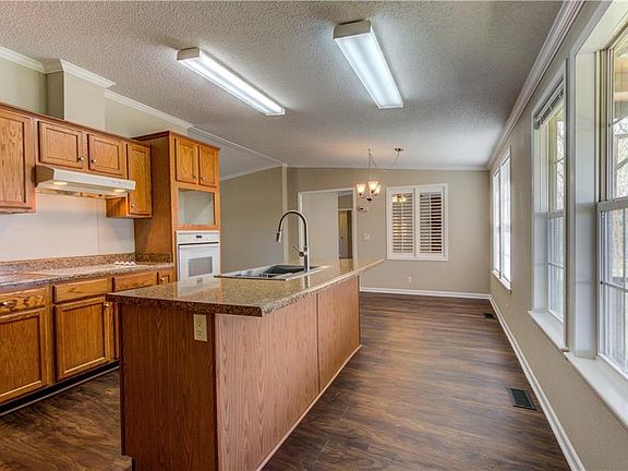 4th image of 9115 Sunset Ln