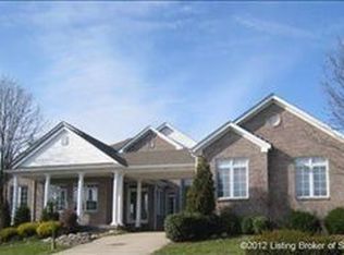 3052 Wolf Den Ct, New Albany, IN 47150