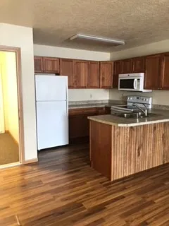 230 Bower Street — Photo 1