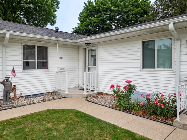 5188 Green Meadow Rd, Kalamazoo, MI 49009