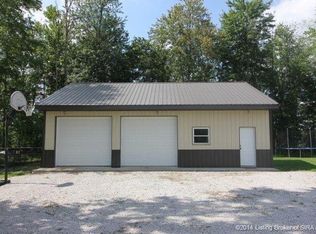 5607 Sunday Dr, Otisco, IN 47163