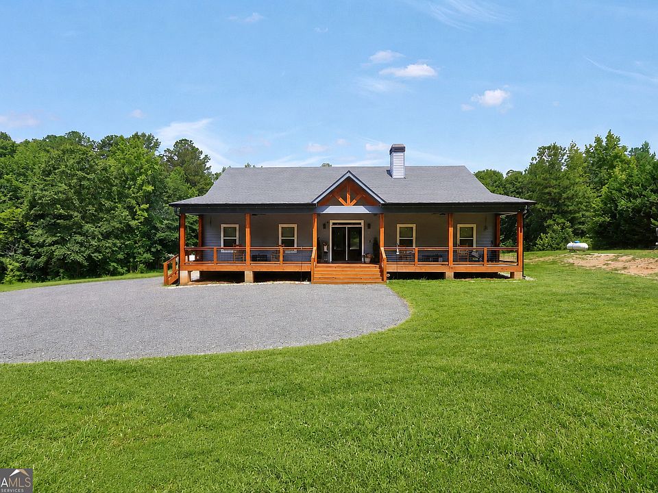 1st image of 590 Brookwood Dr