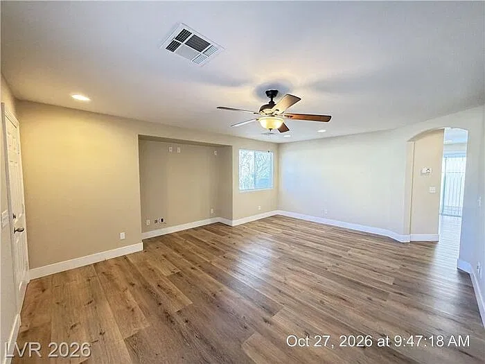 3 bed, 2.5 bath, 1478 sqft, $1,987 — Photo 4