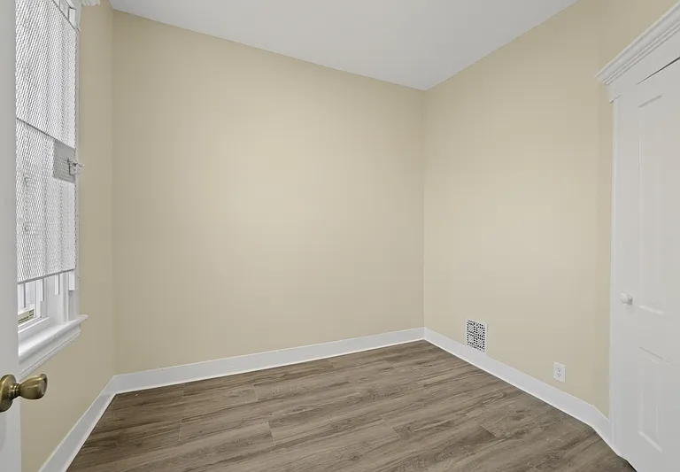 292 Claremont Ave #1 — Photo 9