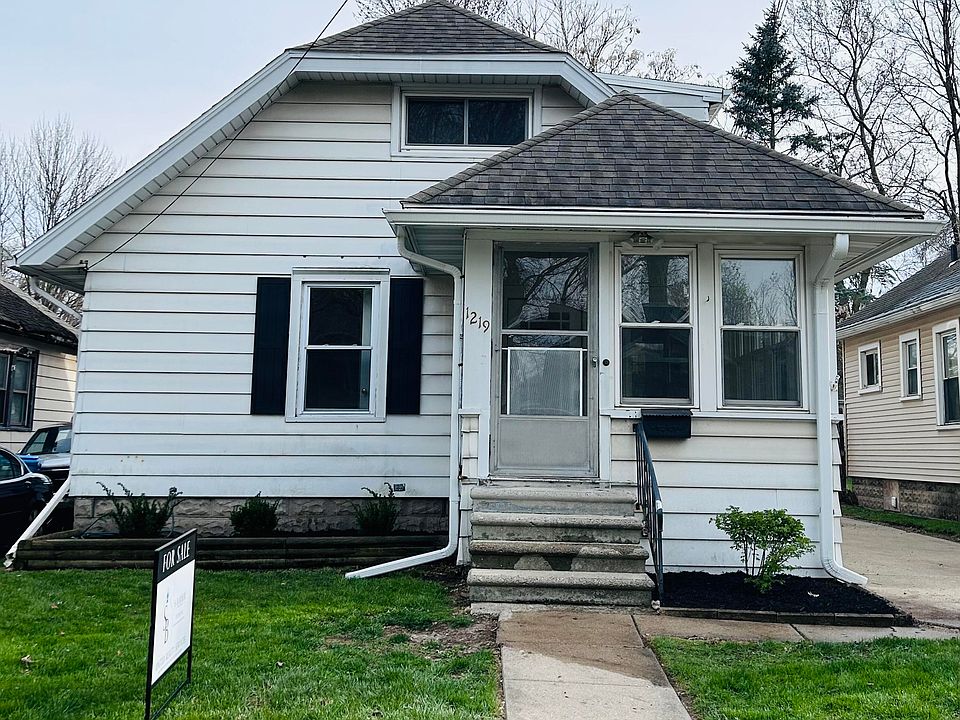 1st image of 1219 W Barnes Ave