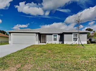 2584 SW Grotto Cir, Port Saint Lucie, FL 34953