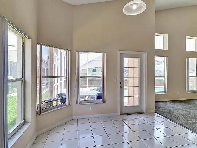 439 Riggs Cir — Photo 13