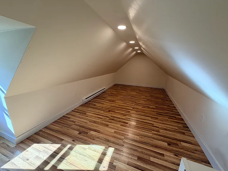 545 Broadway #3 — Photo 15