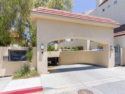 2579 Park Blvd APT X202, Palo Alto, CA, 94306